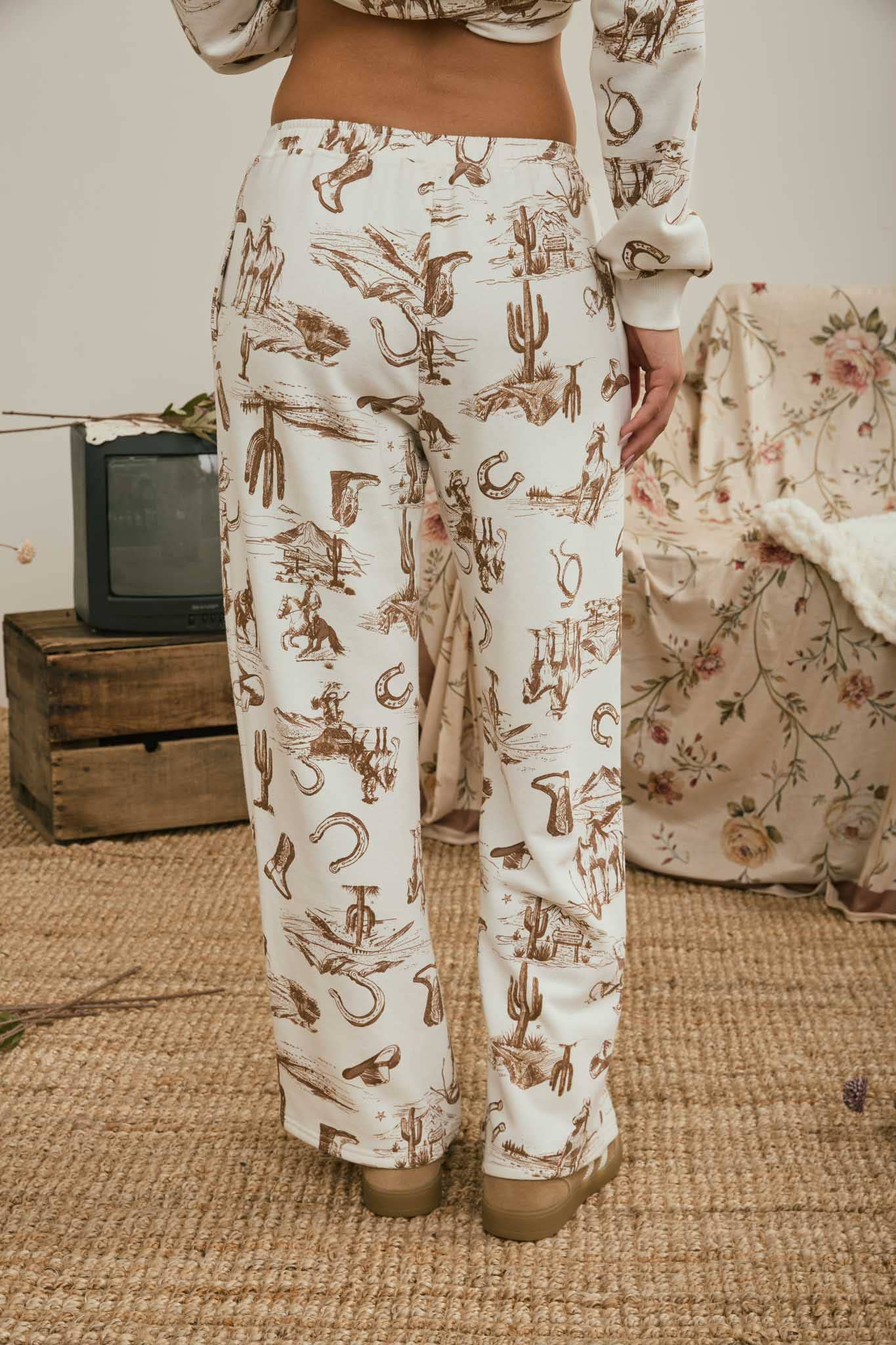 WESTERN PRINT ELASTIC WAIST JOGGERS