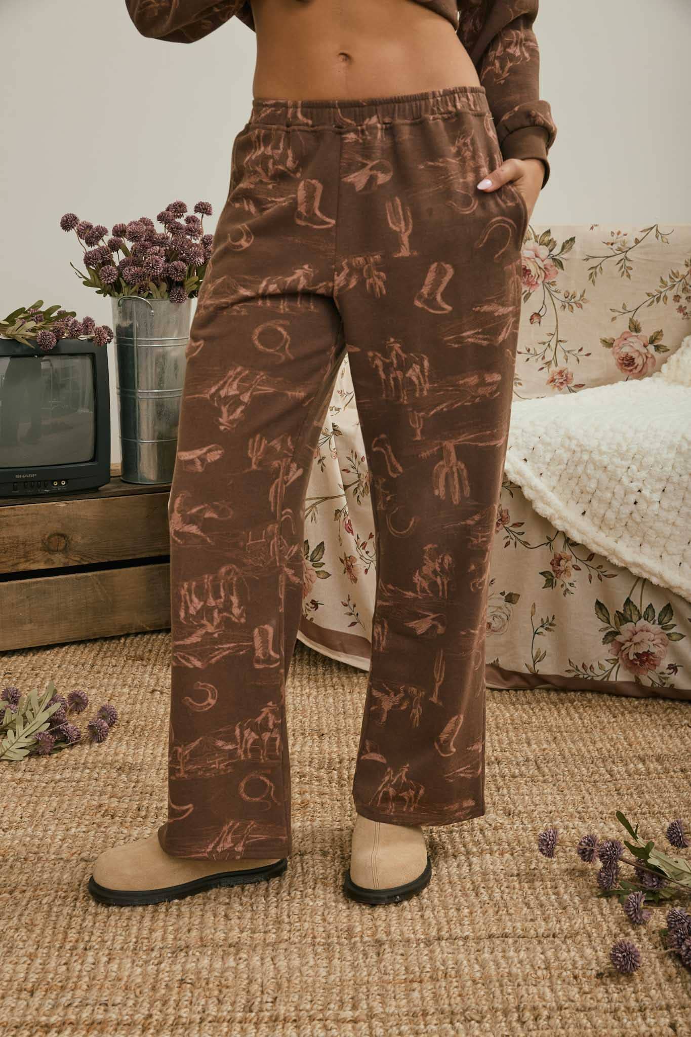 WESTERN PRINT ELASTIC WAIST JOGGERS