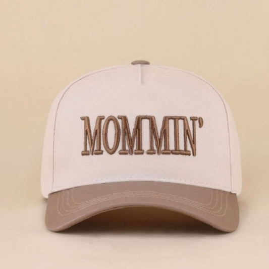 MOMMIN’ Embroidered Hat